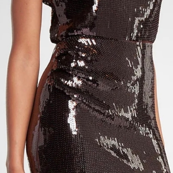 Express Sequined Midi Dress Capped Sleeves Oxblood - Picture 5 of 17